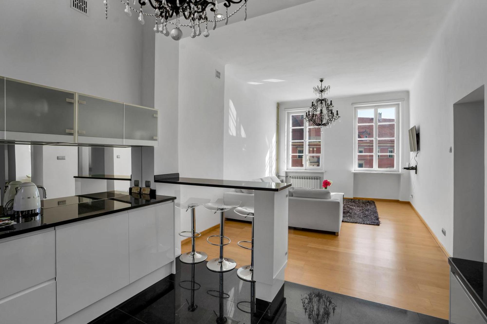 Warsaw Castle Apartments - Prime Location, Historic City Center, Castle View, Fast Internet - By Rentujemy Экстерьер фото